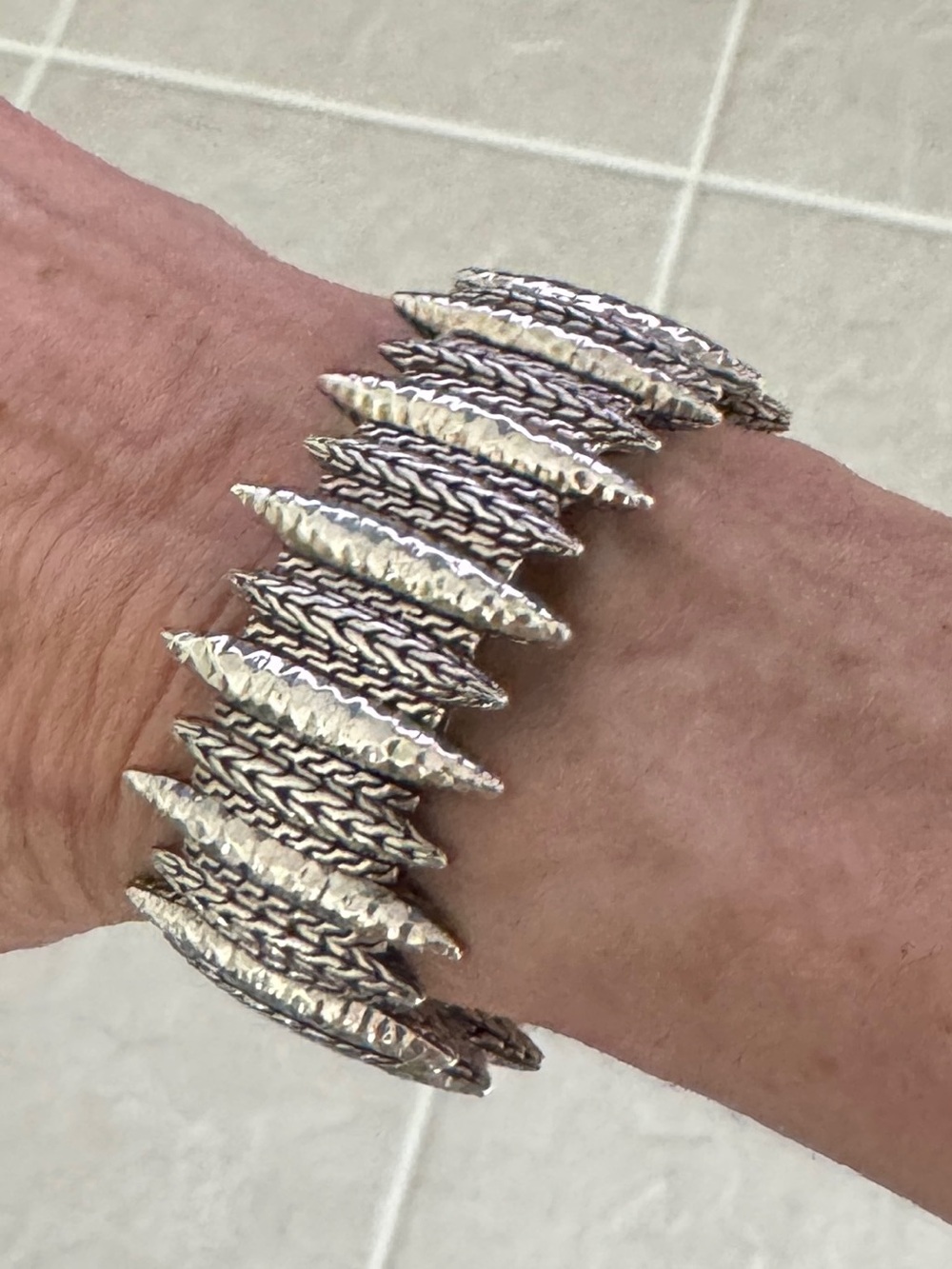 NWOT - JOHN HARDY Sterling Silver Classic Flex Cuff Bracelet (Small)